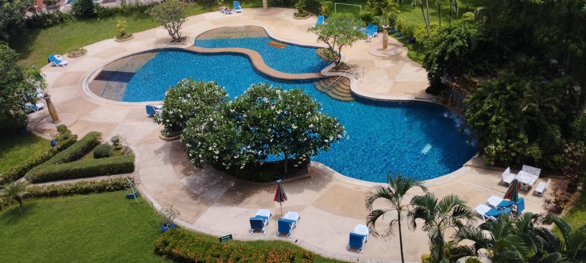 Phuket Palace With 2 Separate Lägenhet